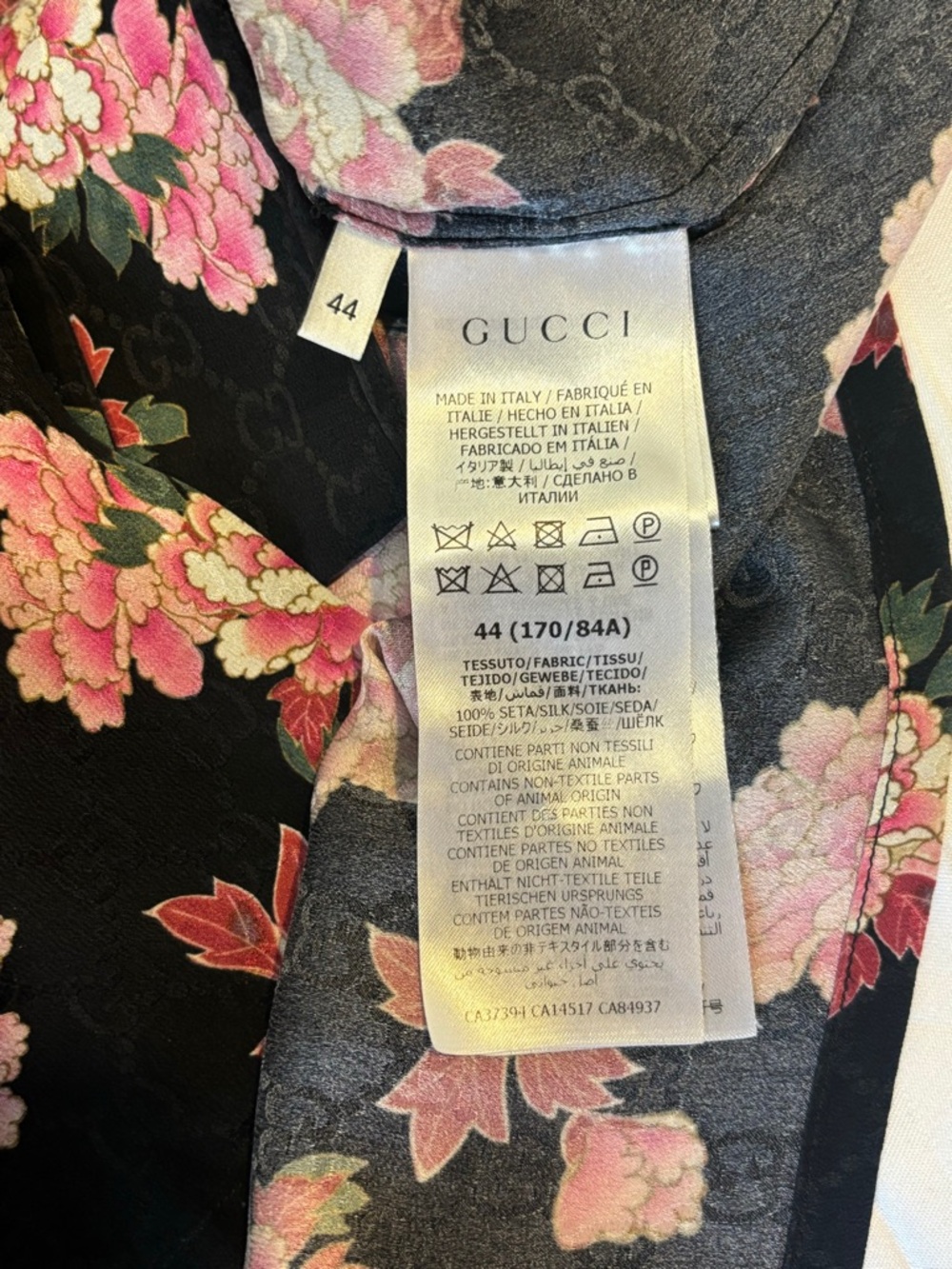 SOLD - Gucci GG Silk Floral Button Shirt - Picture 4 of 5